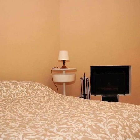 Апартаменты Antica Casa Odone Асти Экстерьер фото