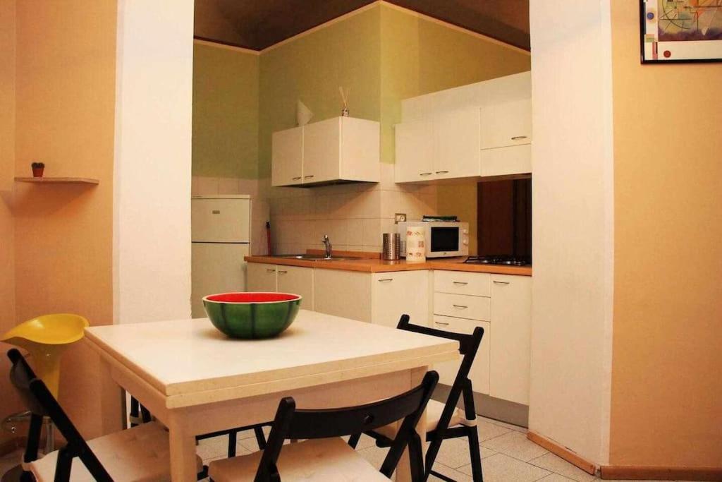 Апартаменты Antica Casa Odone Асти Экстерьер фото